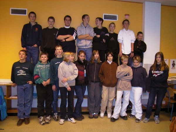A-klassa ved mot ungdomsskole 1998-2001