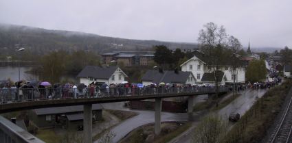 17.mai-toget i gang med sin vanlige runde!